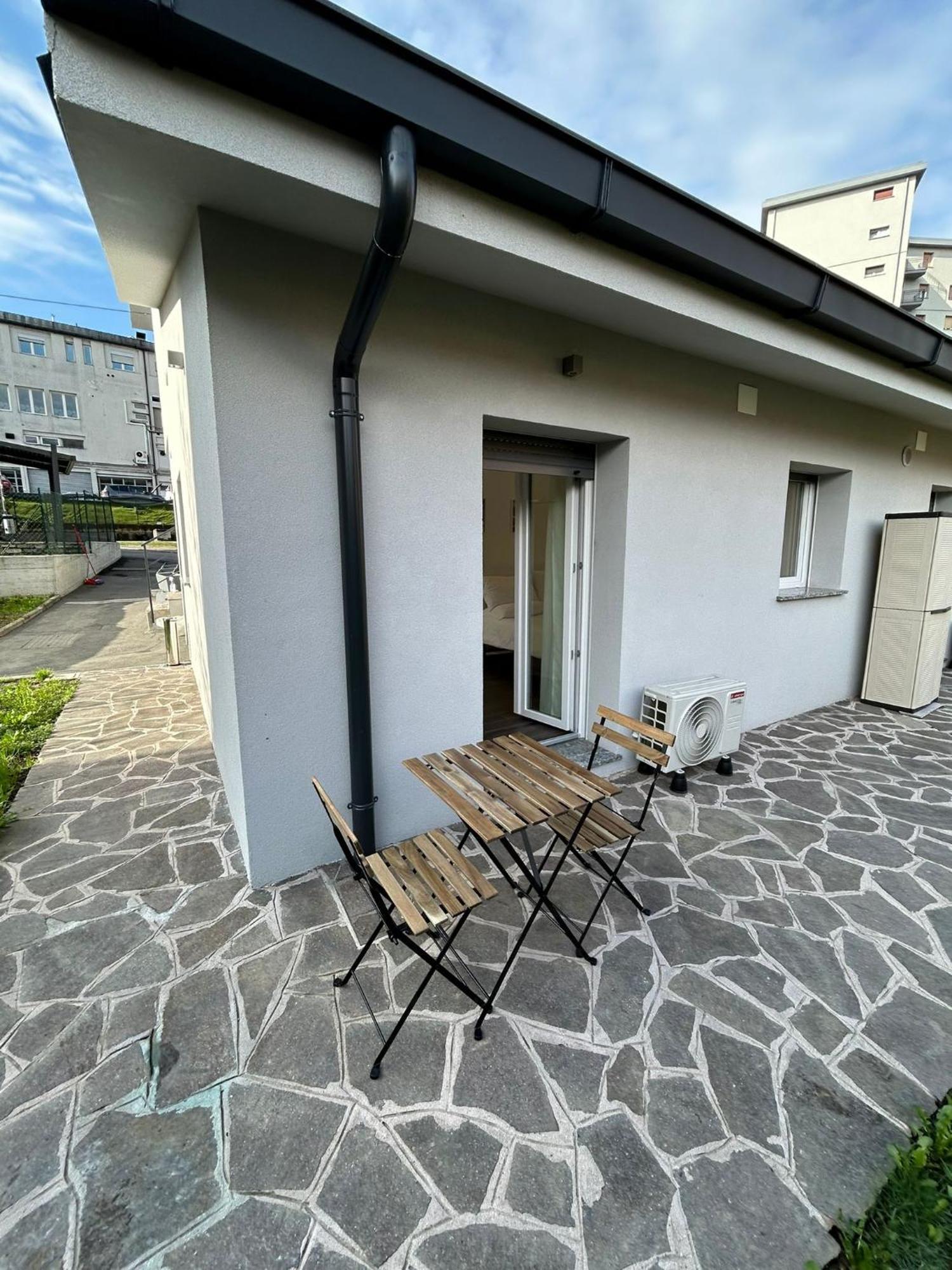 Lake Home Apartments Lipomo Εξωτερικό φωτογραφία